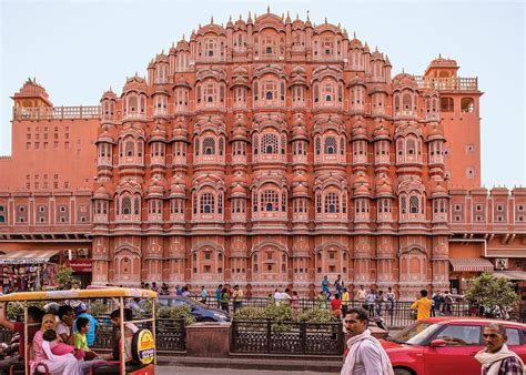 Hawa Mahal in Jaipur - Famous Attractions to visit in Jaipur