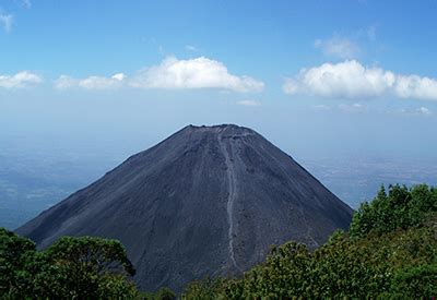 Volcanes Dormidos -Pedro Molina Temboury