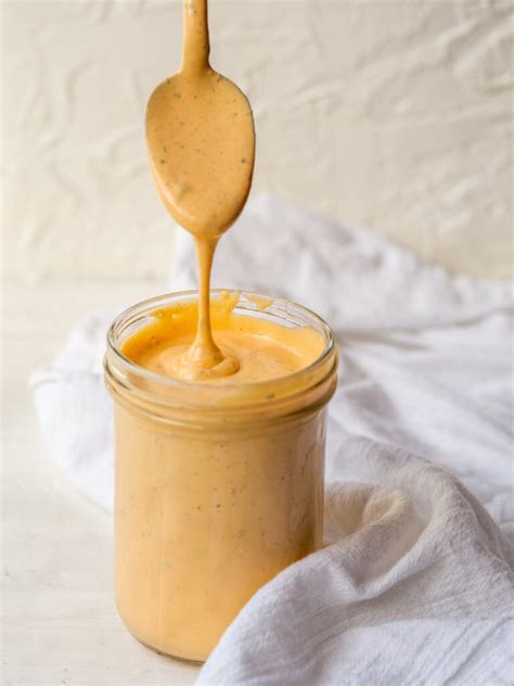 Homemade Buffalo Ranch Sauce (Whole30 + Paleo + Dairy Free)