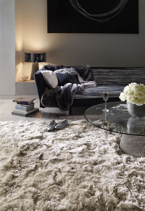 Plush Rugs | Fluffy Carpets