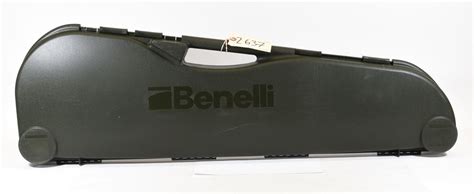 Benelli Hard Gun Case for 12ga Shotgun - Landsborough Auctions