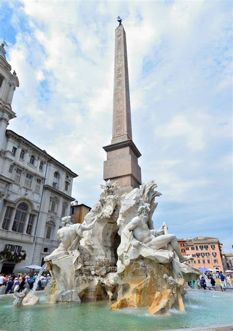 ARCH161: Four Rivers Fountain, Rome, Italy, 1651