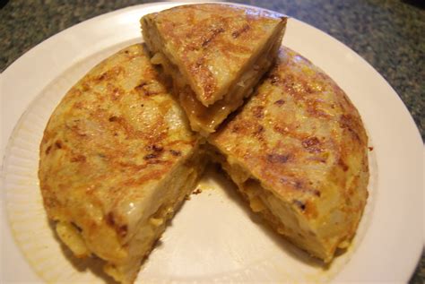 Recipe: The national dish of Spain - Tortilla de patatas