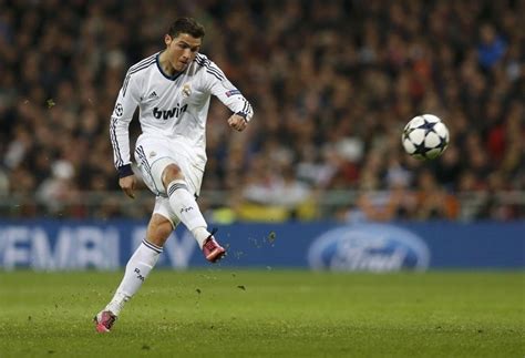 Cristiano Ronaldo Awesome Goal