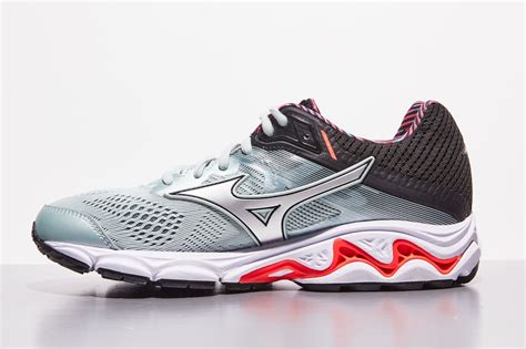 Mizuno Wave Inspire 15 Review | Stability Running Shoe