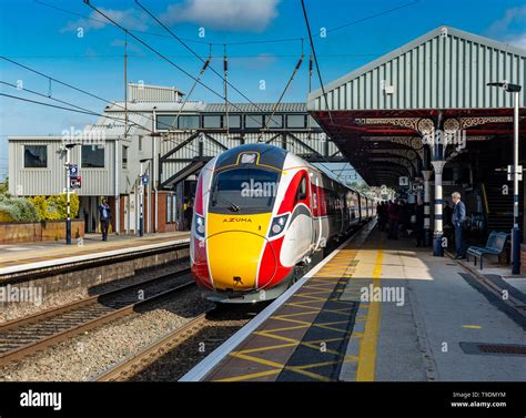 Grantham Station, Lincolnshire, England. The London North Eastern ...