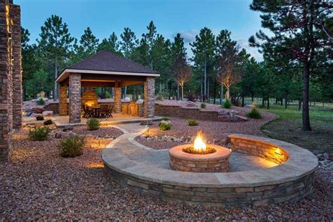 60 Backyard and Patio Fire Pit Ideas (Different Types with Photo ...