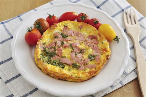 egg white omelette with cheese calories