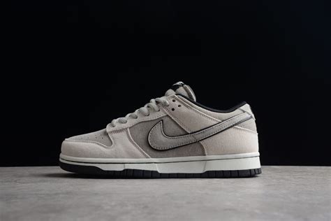 Fake Dunks | Otomo Katsuhiro x Nike SB Dunk Low Steamboy OST Dark ...