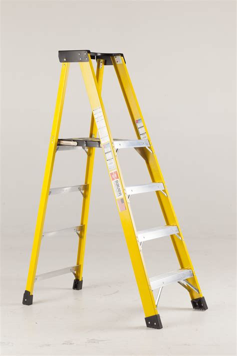 6' Fiberglass 351 Series Platform Ladder - Type 1AA 375 Lb. Rated ...