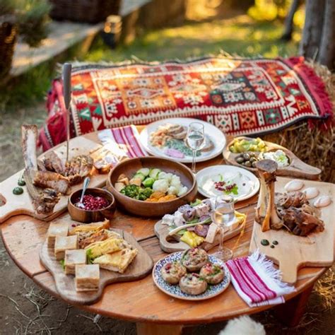 Albanian Food - Eat Traditional Food | Sondor Travel