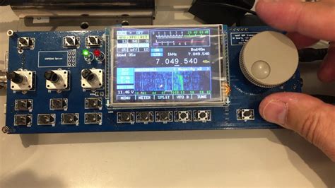 mcHF SDR QRP transceiver kit resceiving signal - YouTube