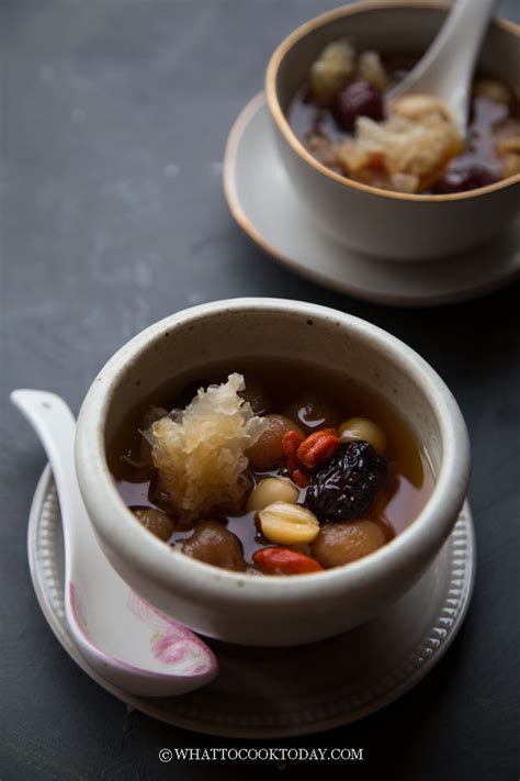 Snow Fungus Dessert Soup (Tong Sui) - What To Cook Today