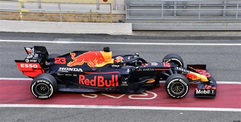 Red Bull F1 Car Manufacturer 2024 - Vitia Lanita