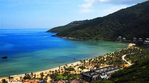 My Khe Beach Travel Guide - A Beautiful Attraction in Da Nang