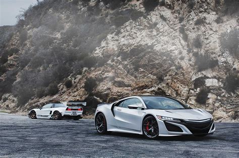 2017 Acura NSX vs. 1st Gen. NSX - Old Hat vs. New Tricks