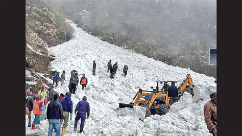 7 tourists die in Sikkim avalanche, 8 still critical | Latest News ...