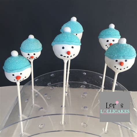 Lori's Lollicakes : Winter wonderland cake pops ️