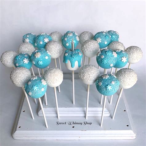 Winter Wonderland cake pops