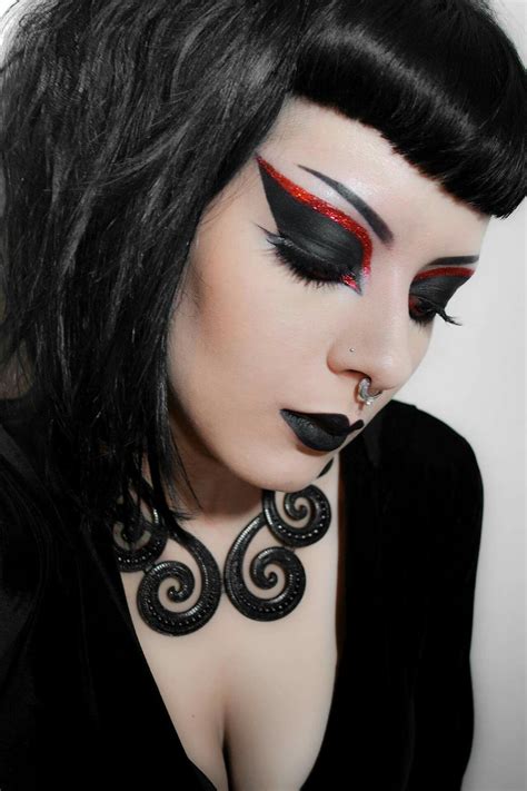 Pin by WitchyWonders on Black beauties | Edgy makeup, Gothic makeup ...