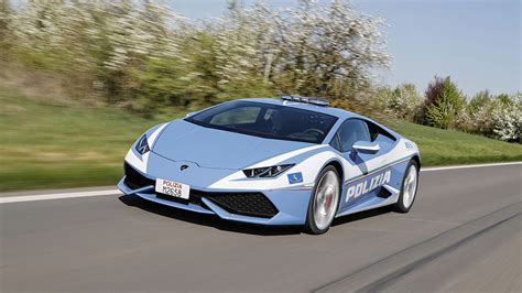 Lamborghini Huracán Police Car Transports Kidney 300 Miles in 2 Hours