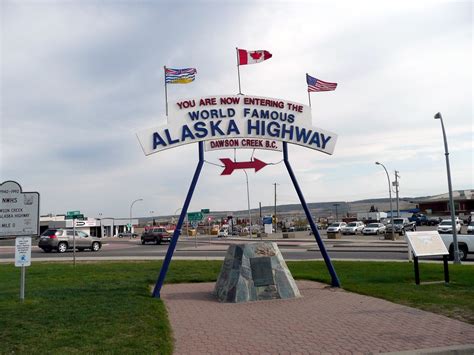 Famous "Mile 0" Sign | The Alaska Highway starts in Dawson C… | Flickr