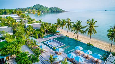 Luxury Beachfront Resort In Koh Samui – Select Representation