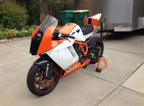 Race Spec – 2012 KTM RC8-RS | Bike-urious