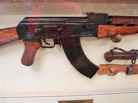 **SOLD** FRAMED RUSSIAN SOVIET AK-47 & BAYONET RIFLE | JB Military Antiques