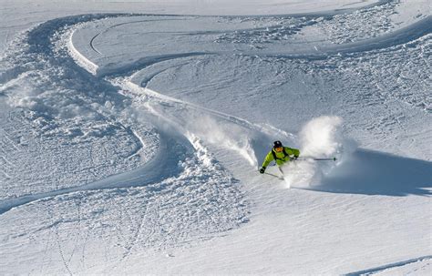 Understanding the Different Types of Skiing - Uncommon Path – An REI Co ...