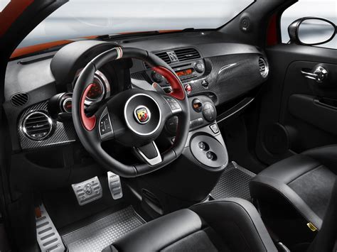 Fiat Abarth 500 : performances, équipements et esthétique