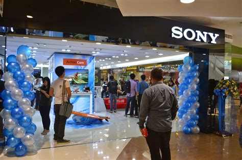 Sony opens flagship store in SM Megamall - Gadget Manila