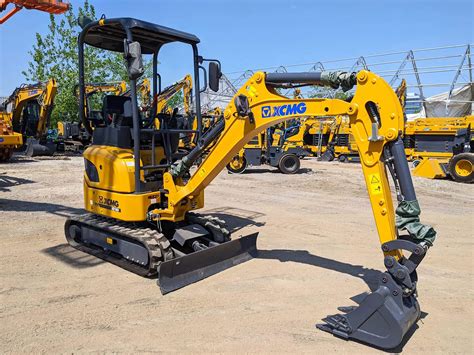 XCMG Compact Excavators Meet and Beat Popular North American Brands ...