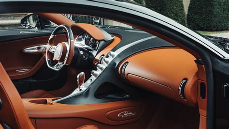 Bugatti Chiron Interior Layout & Technology | Top Gear