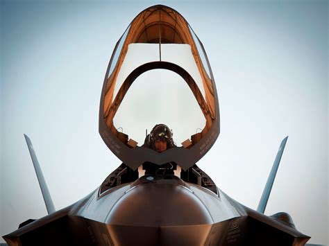 An F-35 Pilot Explains How The Stealth Fighter Can Have A Crushing ...