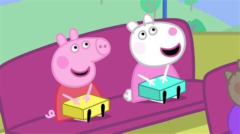 Peppa Pig Goes On A School Trip! - YouTube