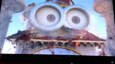 Minions Movie: A giant Kevin destroys a building | 26/12/15 - YouTube