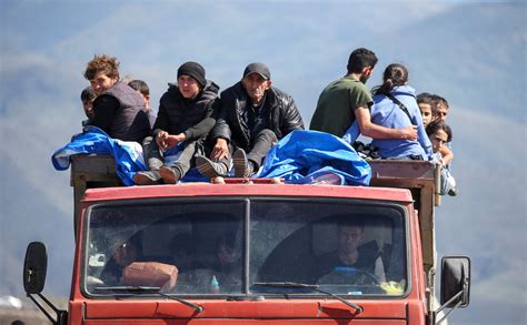 Over 100,000 Nagorno-Karabakh refugees arrive in Armenia, says UN ...