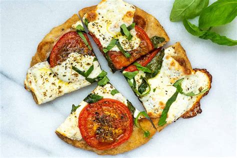 Top 3 Flatbread Pizza Recipes