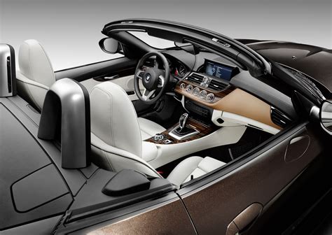 BMW’s Z4 Roadster Gets a Modern Update