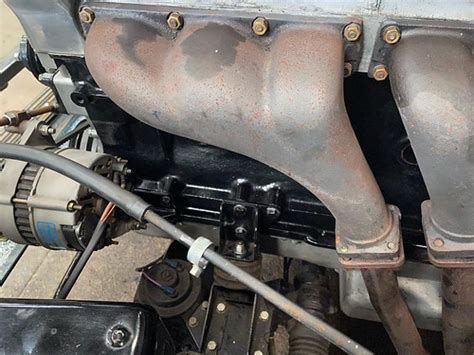 Jaguar XJ6 Engine rebuild | Front exhaust manifold cracked a… | Flickr