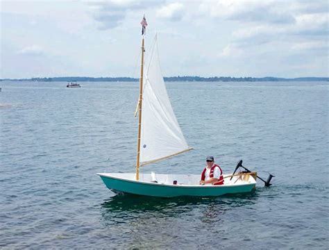 Sailing Dinghy | WoodenBoat Magazine