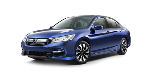 2017 Honda Accord Hybrid Tops Segment with 49 MPG City - autoevolution