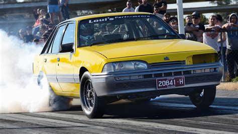 Holden VL Calais turbo - 9.03 @ 158mph - YouTube