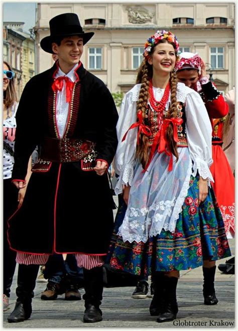 Kraków, Poland. Photo © Globtrotter Kraków. - Polish Folk Costumes ...