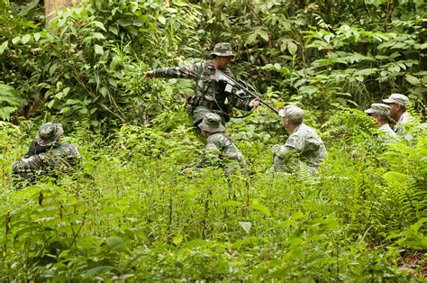 Soldiers learn survival skills during Keris Strike 2012 | Article | The ...