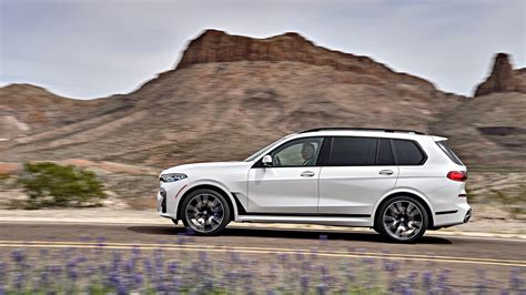 2019 BMW X7 First Drive: The 7 Series of Luxury SUVs | Automobile Magazine