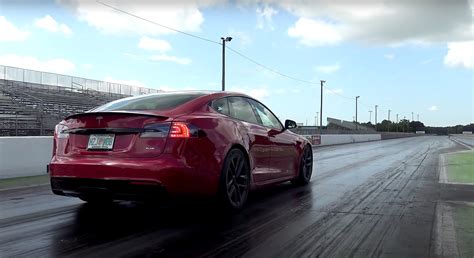 Tesla Model S Plaid drag strip tests show 'alien tech' performance ...