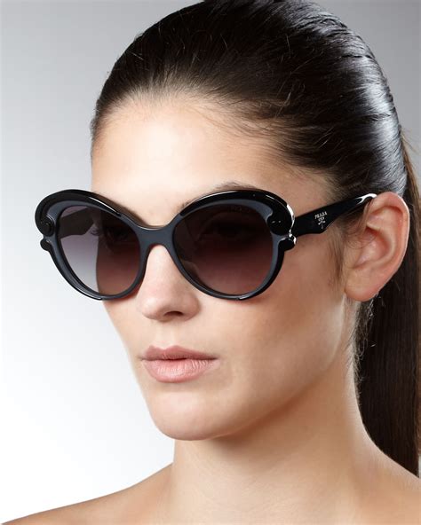 Prada Cat-eye Sunglasses, Black - Lyst