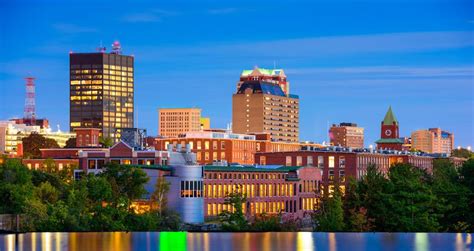 18 Best Things to Do in Manchester, New Hampshire